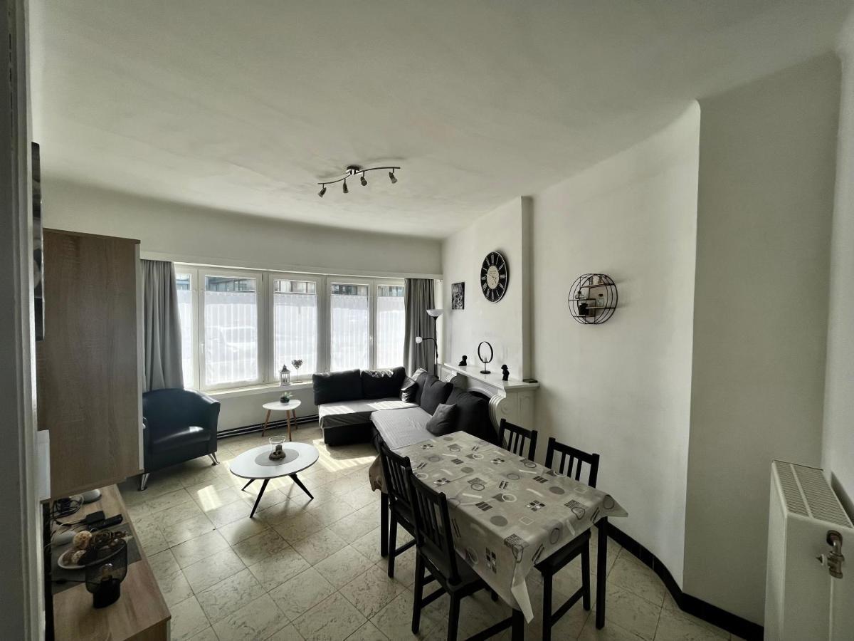 Appartement LE ROYAL. La Panne Extérieur photo