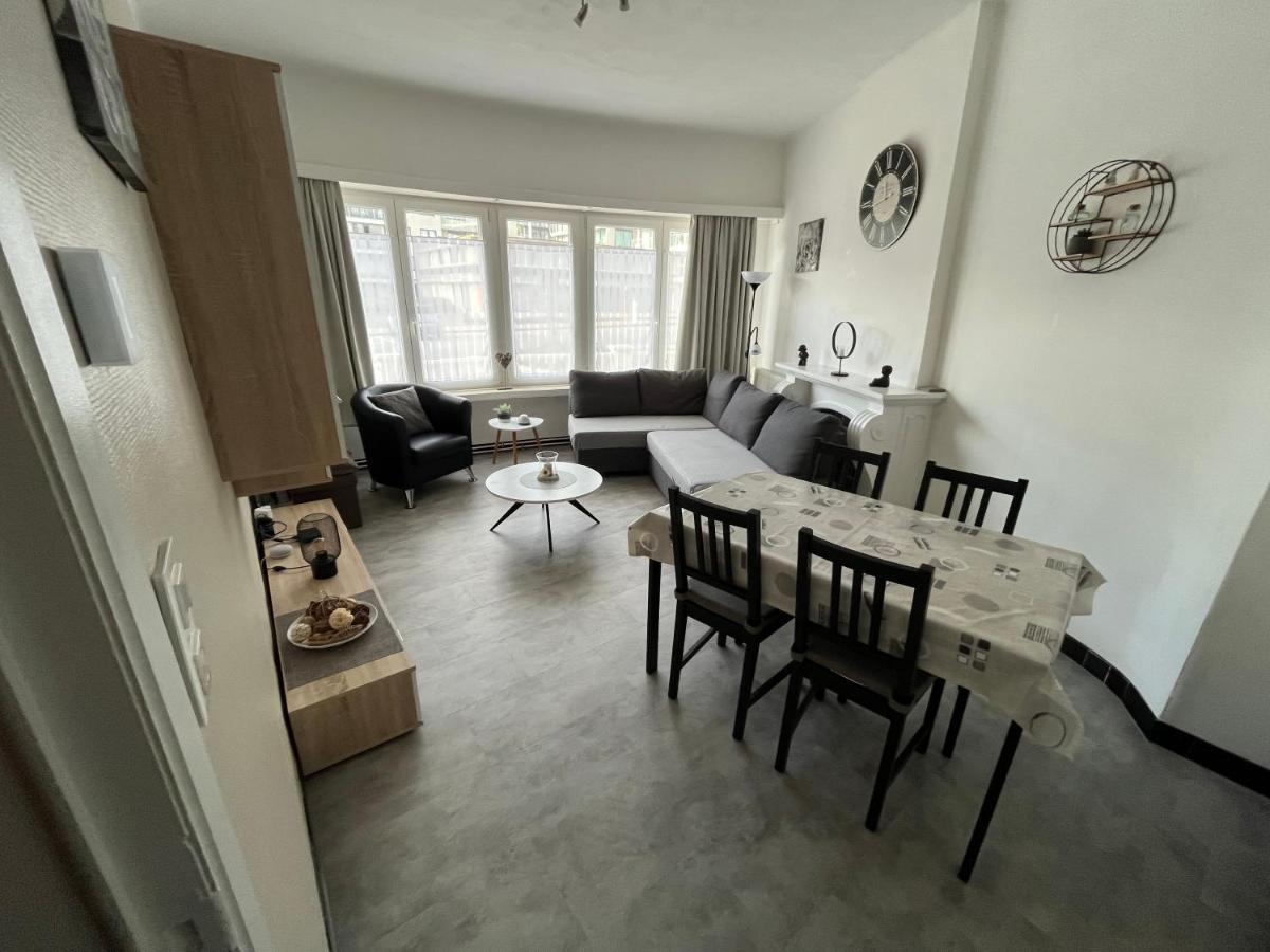 Appartement LE ROYAL. La Panne Extérieur photo