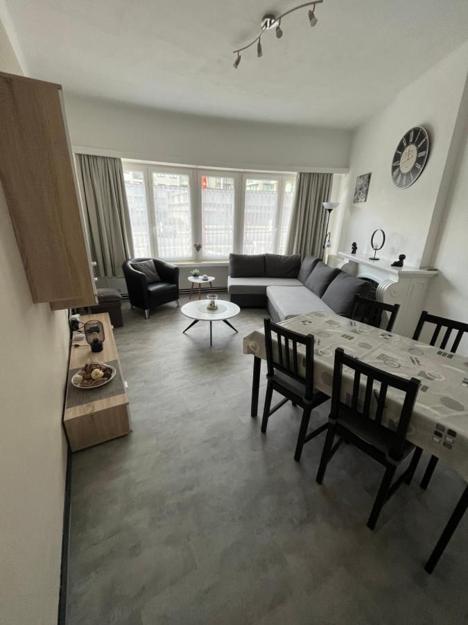 Appartement LE ROYAL. La Panne Extérieur photo